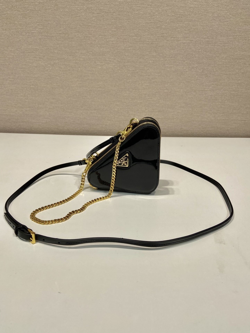 Pra*a triangle pouch